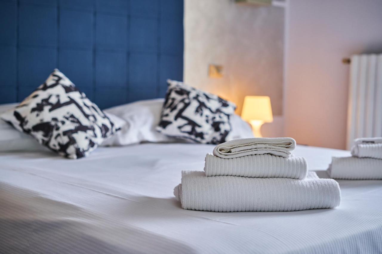 Hotel Vittoria Sirmione Luaran gambar